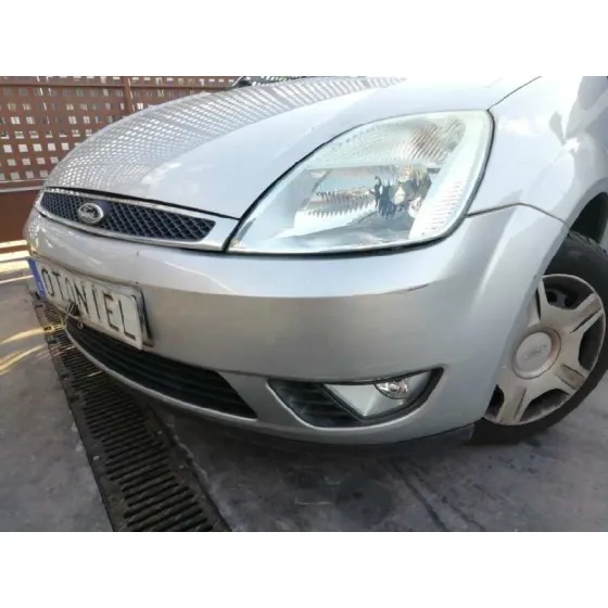 FORD FIESTA (CBK) '2005 1.4 16V CAT GRIS