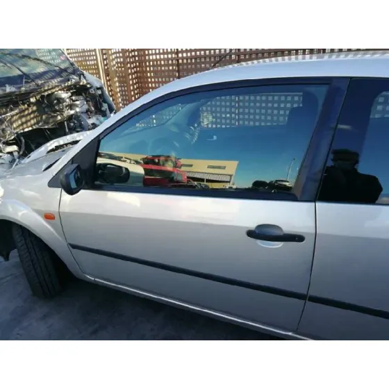FORD FIESTA (CBK) '2005 1.4 16V CAT GRIS