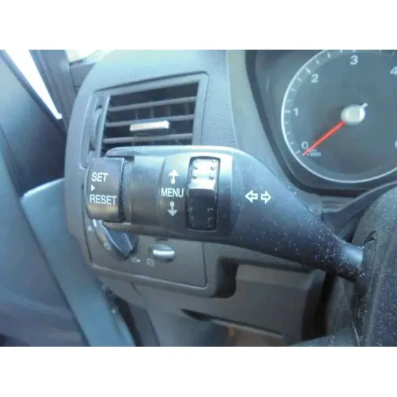 FORD FOCUS C-MAX (CAP) '2005 GHIA (D) PLATA