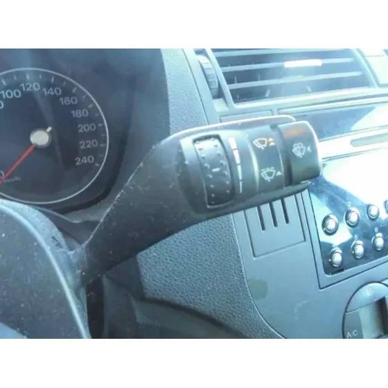 FORD FOCUS C-MAX (CAP) '2005 GHIA (D) PLATA