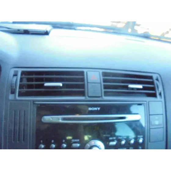FORD FOCUS C-MAX (CAP) '2005 GHIA (D) PLATA