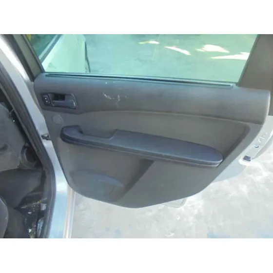 FORD FOCUS C-MAX (CAP) '2005 GHIA (D) PLATA