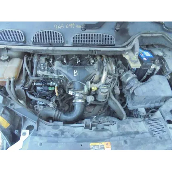 FORD FOCUS C-MAX (CAP) '2005 GHIA (D) PLATA