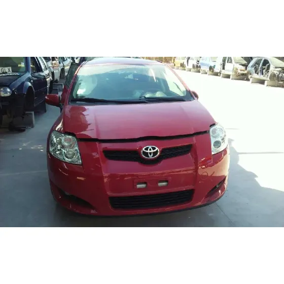 TOYOTA AURIS '2009 LUNA ROJO