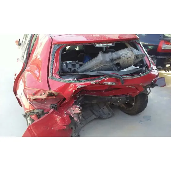 TOYOTA AURIS '2009 LUNA ROJO