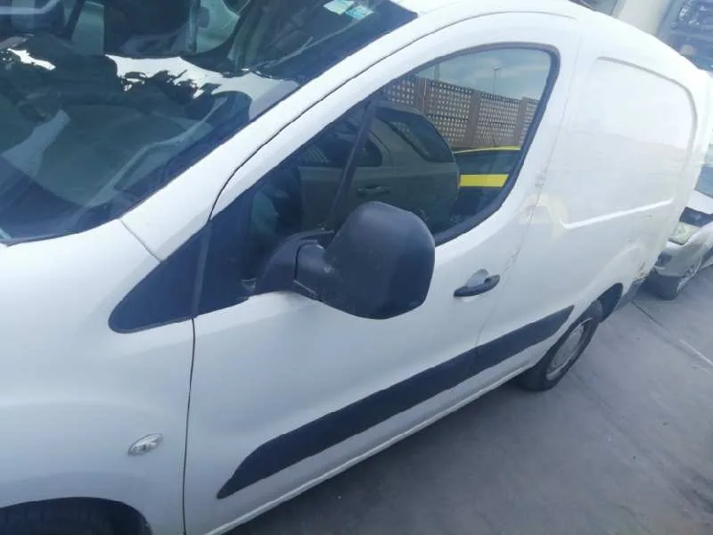 CITROEN BERLINGO STATION WAGON '2011 X BLANCO