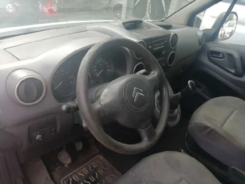 CITROEN BERLINGO STATION WAGON '2011 X BLANCO