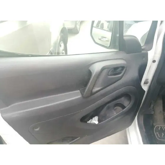 CITROEN BERLINGO STATION WAGON '2011 X BLANCO
