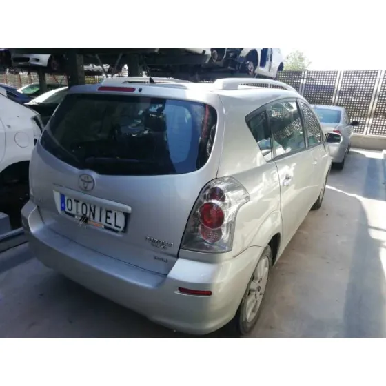 TOYOTA COROLLA VERSO (R1) '2007 2.2 D-4D LUNA GRIS