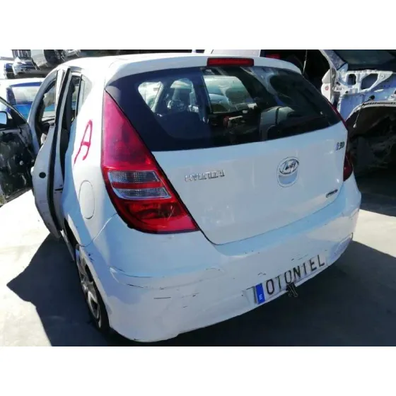 HYUNDAI I30 '2011 1.6 CRDI CAT BLANCO