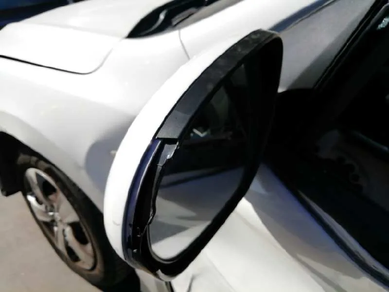 HYUNDAI I30 '2011 1.6 CRDI CAT BLANCO