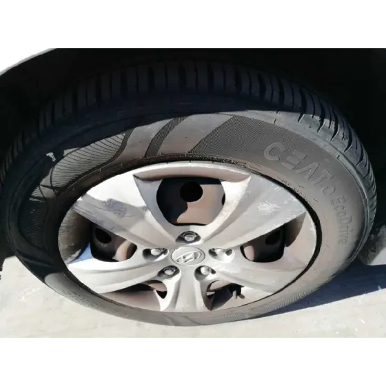 HYUNDAI I30 '2011 1.6 CRDI CAT BLANCO