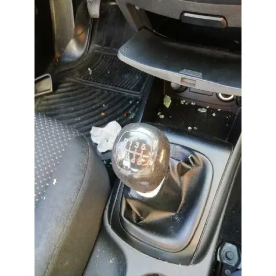 HYUNDAI I30 '2011 1.6 CRDI CAT BLANCO