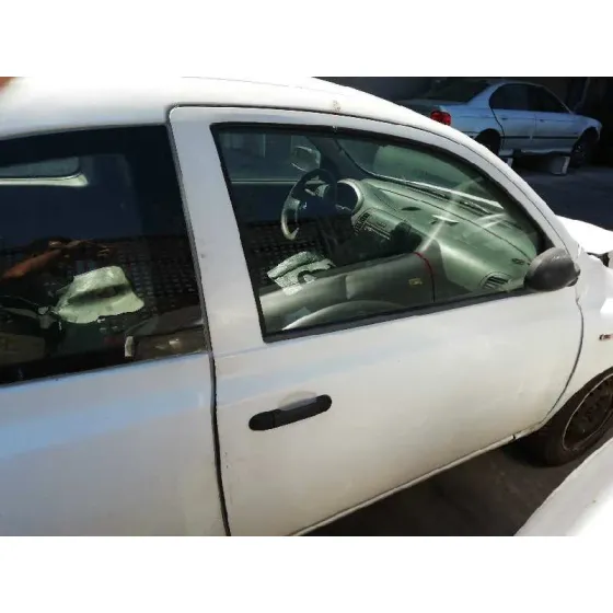 NISSAN MICRA (K12E) '2005 1.5 DCI TURBODIESEL CAT BLANCO