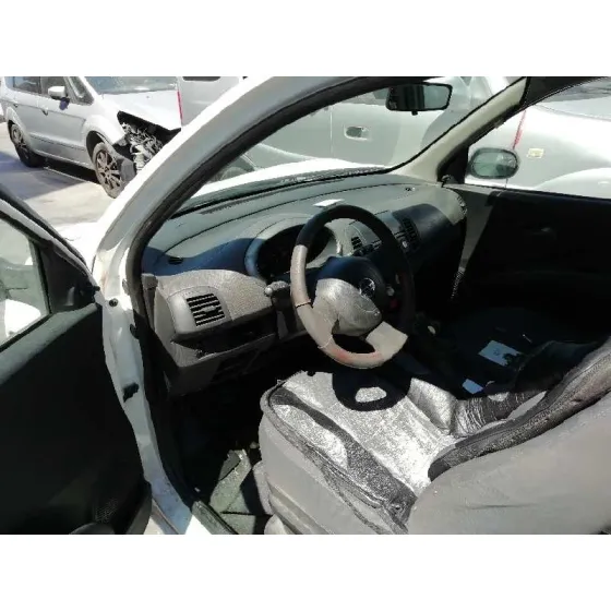 NISSAN MICRA (K12E) '2005 1.5 DCI TURBODIESEL CAT BLANCO