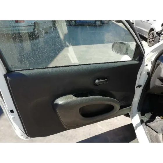 NISSAN MICRA (K12E) '2005 1.5 DCI TURBODIESEL CAT BLANCO