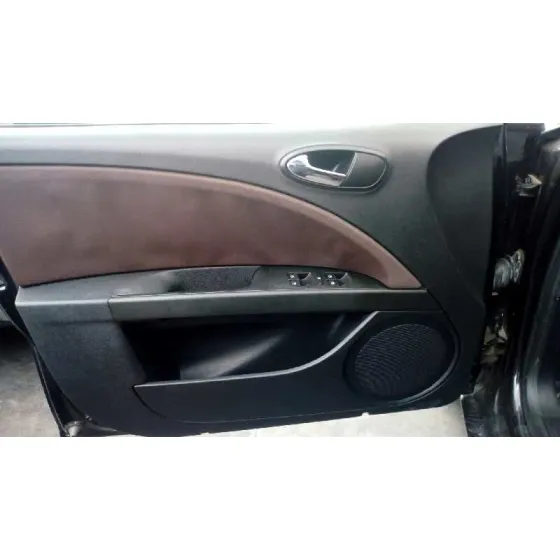 SEAT LEON (1P1) '2007 FR NEGRO