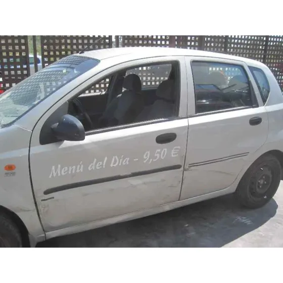 DAEWOO KALOS '2004 1.4 SE GRIS
