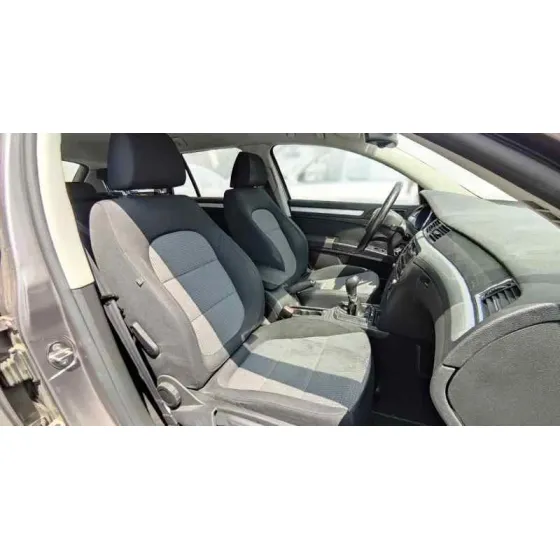 SKODA SUPERB COMBI (3T5) '2010 2.0 TDI DPF GRIS