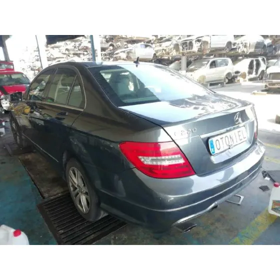 MERCEDES CLASE C (W204) BERLINA '2013 C 220 CDI BLUEEFFICIENCY (204.002) GRIS