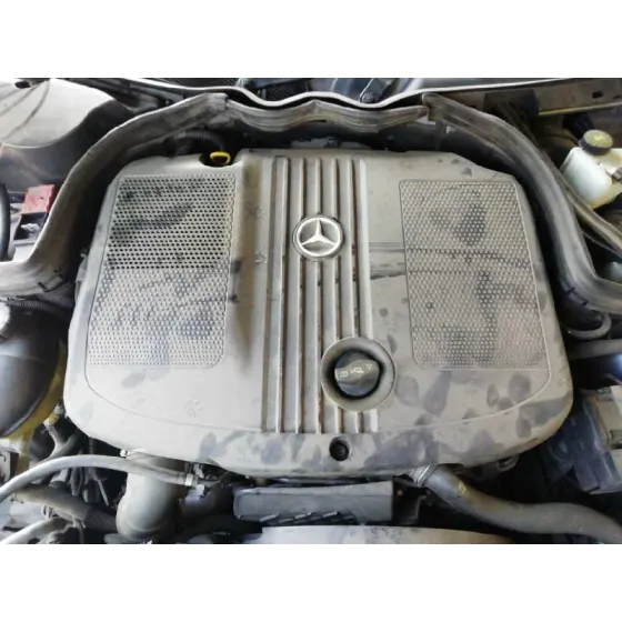 MERCEDES CLASE C (W204) BERLINA '2013 C 220 CDI BLUEEFFICIENCY (204.002) GRIS
