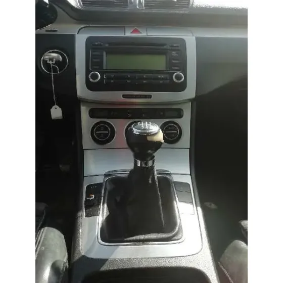 VOLKSWAGEN PASSAT BERLINA (3C2) '2005 ADVANCE AZUL CLARO