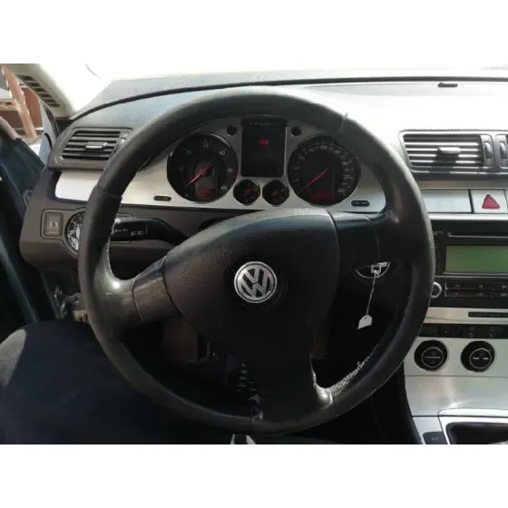 VOLKSWAGEN PASSAT BERLINA (3C2) '2005 ADVANCE AZUL CLARO
