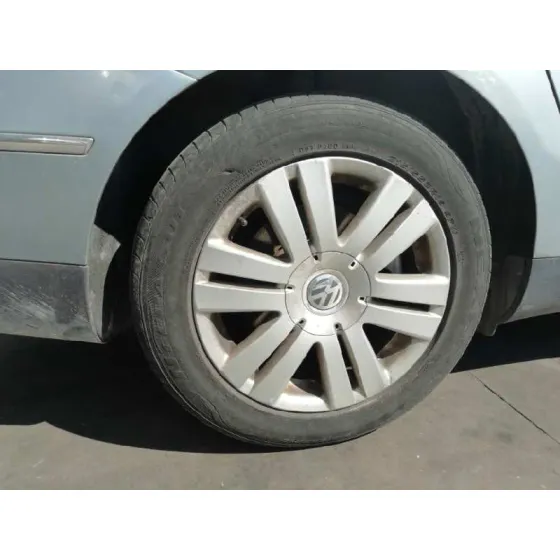 VOLKSWAGEN PASSAT BERLINA (3C2) '2005 ADVANCE AZUL CLARO