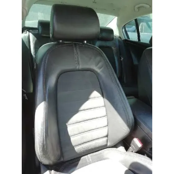 VOLKSWAGEN PASSAT BERLINA (3C2) '2005 ADVANCE AZUL CLARO