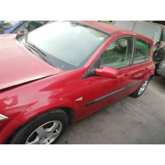 RENAULT MEGANE II BERLINA 5P '2005 AUTHENTIQUE BURDEOS