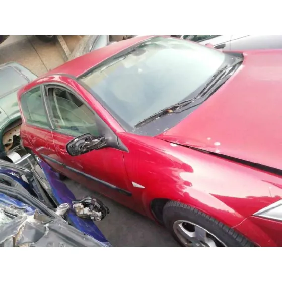 RENAULT MEGANE II BERLINA 5P '2005 AUTHENTIQUE BURDEOS