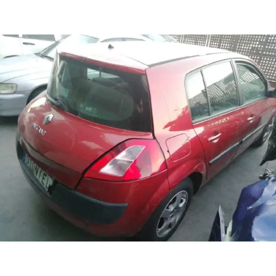 RENAULT MEGANE II BERLINA 5P '2005 AUTHENTIQUE BURDEOS