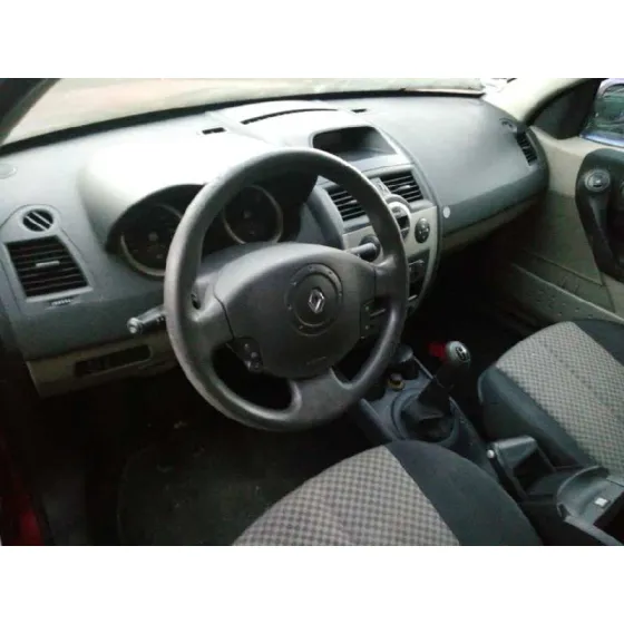 RENAULT MEGANE II BERLINA 5P '2005 AUTHENTIQUE BURDEOS