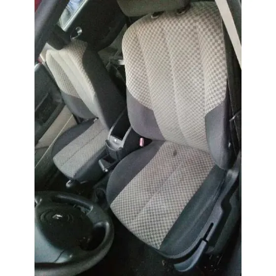RENAULT MEGANE II BERLINA 5P '2005 AUTHENTIQUE BURDEOS