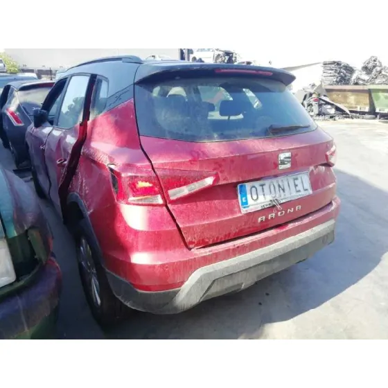 SEAT ARONA '2018 REFERENCE ROJO