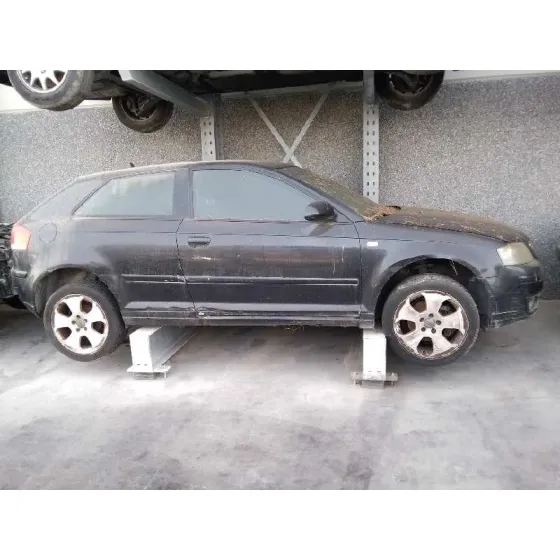 AUDI A3 (8P) '2007 2.0 TDI AMBIENTE GRIS OSCURO