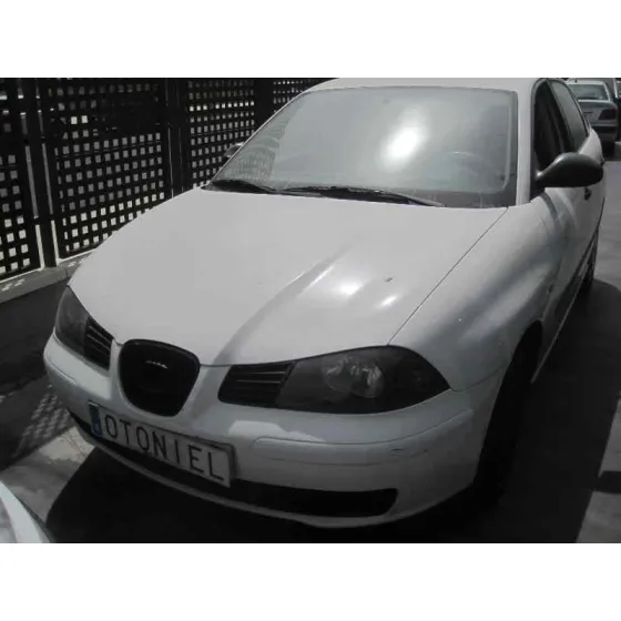 SEAT IBIZA (6L1) '2004 COOL BLANCO