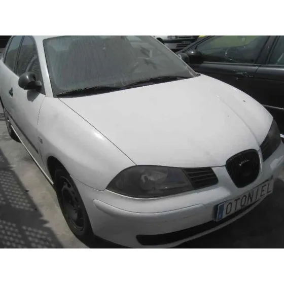 SEAT IBIZA (6L1) '2004 COOL BLANCO