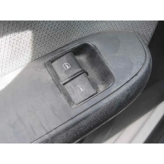 SEAT IBIZA (6L1) '2004 COOL BLANCO