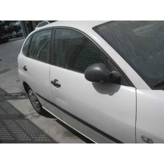 SEAT IBIZA (6L1) '2004 COOL BLANCO