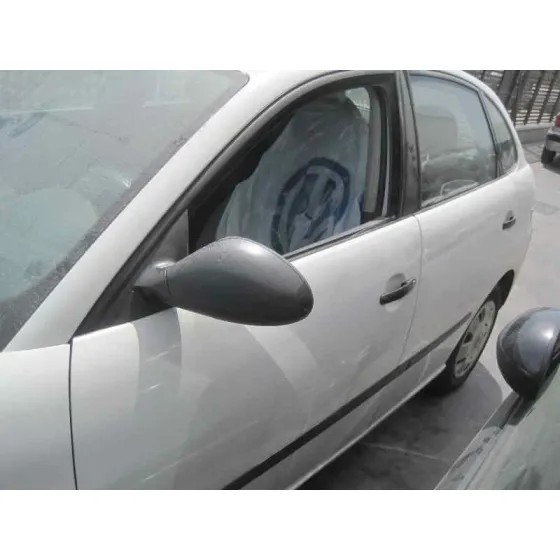 SEAT IBIZA (6L1) '2004 COOL BLANCO