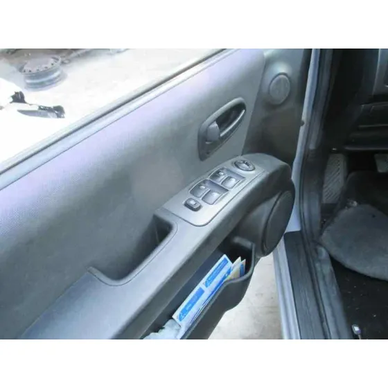 HYUNDAI MATRIX (FC) '2003 1.8 GLS PLATA