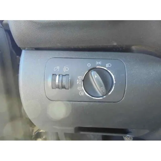 AUDI A3 (8L) '2002 1.9 TDI AMBIENTE NEGRO