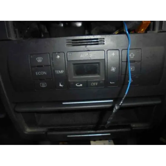 AUDI A3 (8L) '2002 1.9 TDI AMBIENTE NEGRO