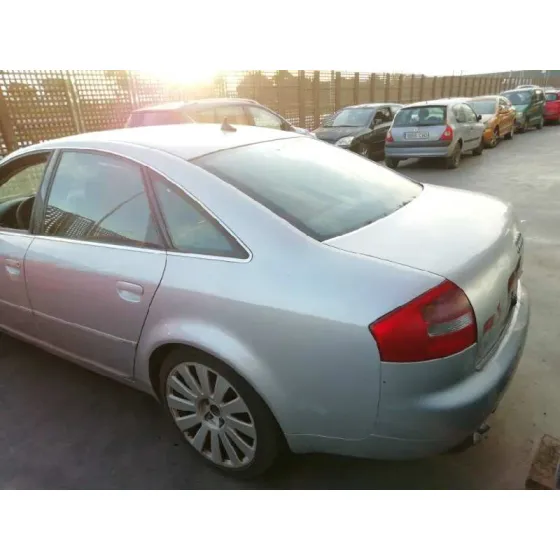 AUDI A6 BERLINA (4B2) '2005 2.5 TDI GRIS