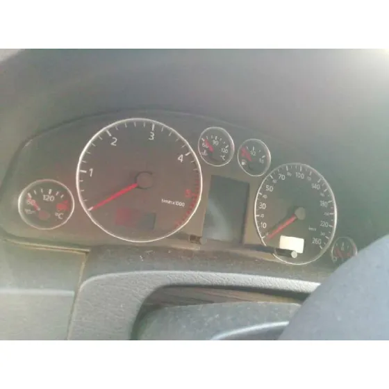 AUDI A6 BERLINA (4B2) '2005 2.5 TDI GRIS