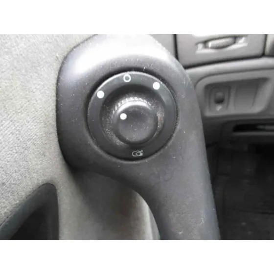 RENAULT LAGUNA II (BG0) '2002 AUTHENTIQUE PLATA