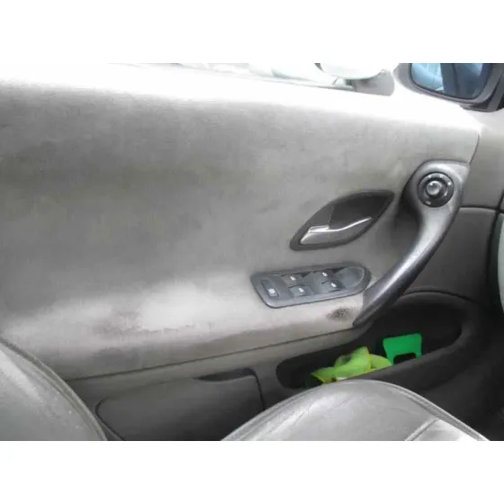 RENAULT LAGUNA II (BG0) '2002 AUTHENTIQUE PLATA