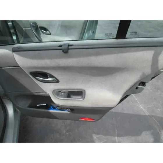 RENAULT LAGUNA II (BG0) '2002 AUTHENTIQUE PLATA