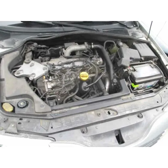 RENAULT LAGUNA II (BG0) '2002 AUTHENTIQUE PLATA